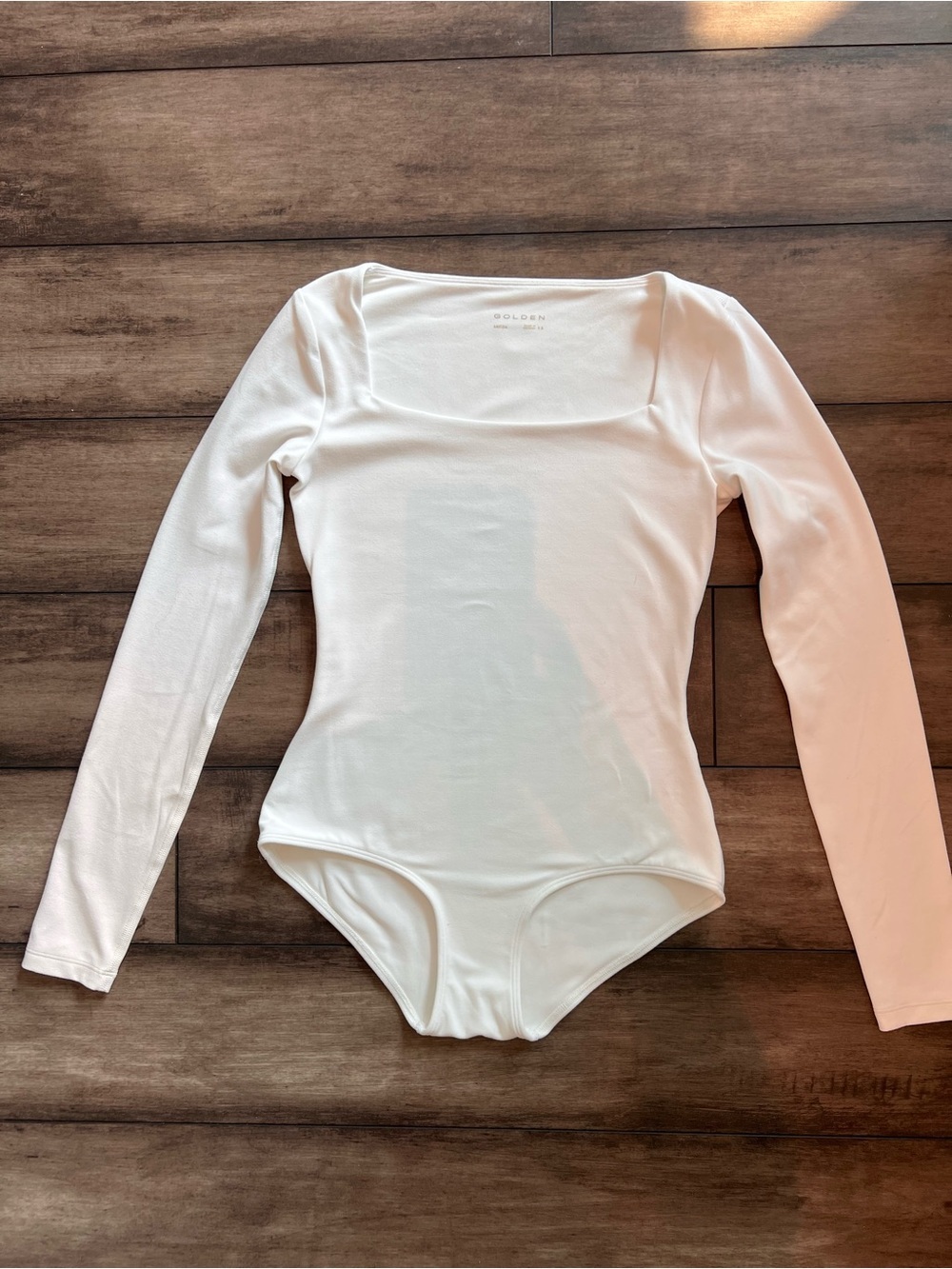 ARITZIA Golden White Long-Sleeve Square Neck Bodysuit Women’s xs classic basic